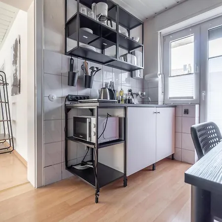 Apartment Worker'S Home K10 - Stadt-Apartment Fuer 3 Personen