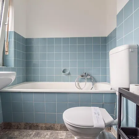 Worker's K10 - Stadt-apartment Fuer 3 Personen فيسيل