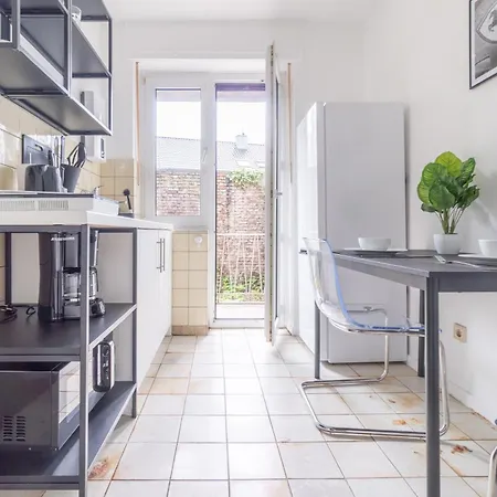 Worker's K10 - Stadt-apartment Fuer 3 Personen شقة فيسيل