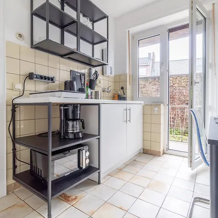 Worker's K10 - Stadt-apartment Fuer 3 Personen Apartmán *